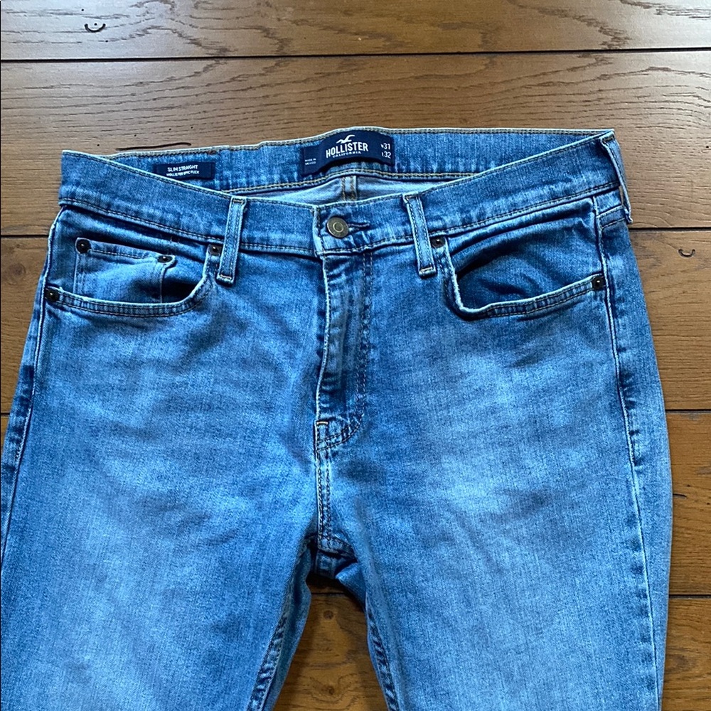 Hollister Men's Light Blue Slim Jeans